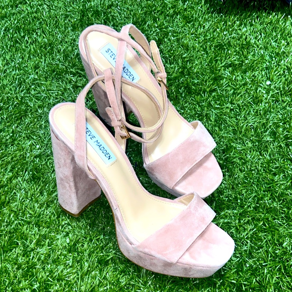 Steve Madden.Lessa Heels